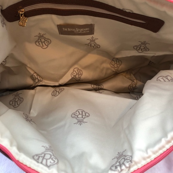 NWT Coral Tote Faux Leather Straps Gold Hardware - Picture 5 of 8